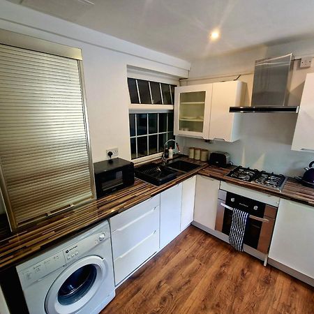 Private Courtyard Apartment In Bradford With Parking Shipley  Ngoại thất bức ảnh
