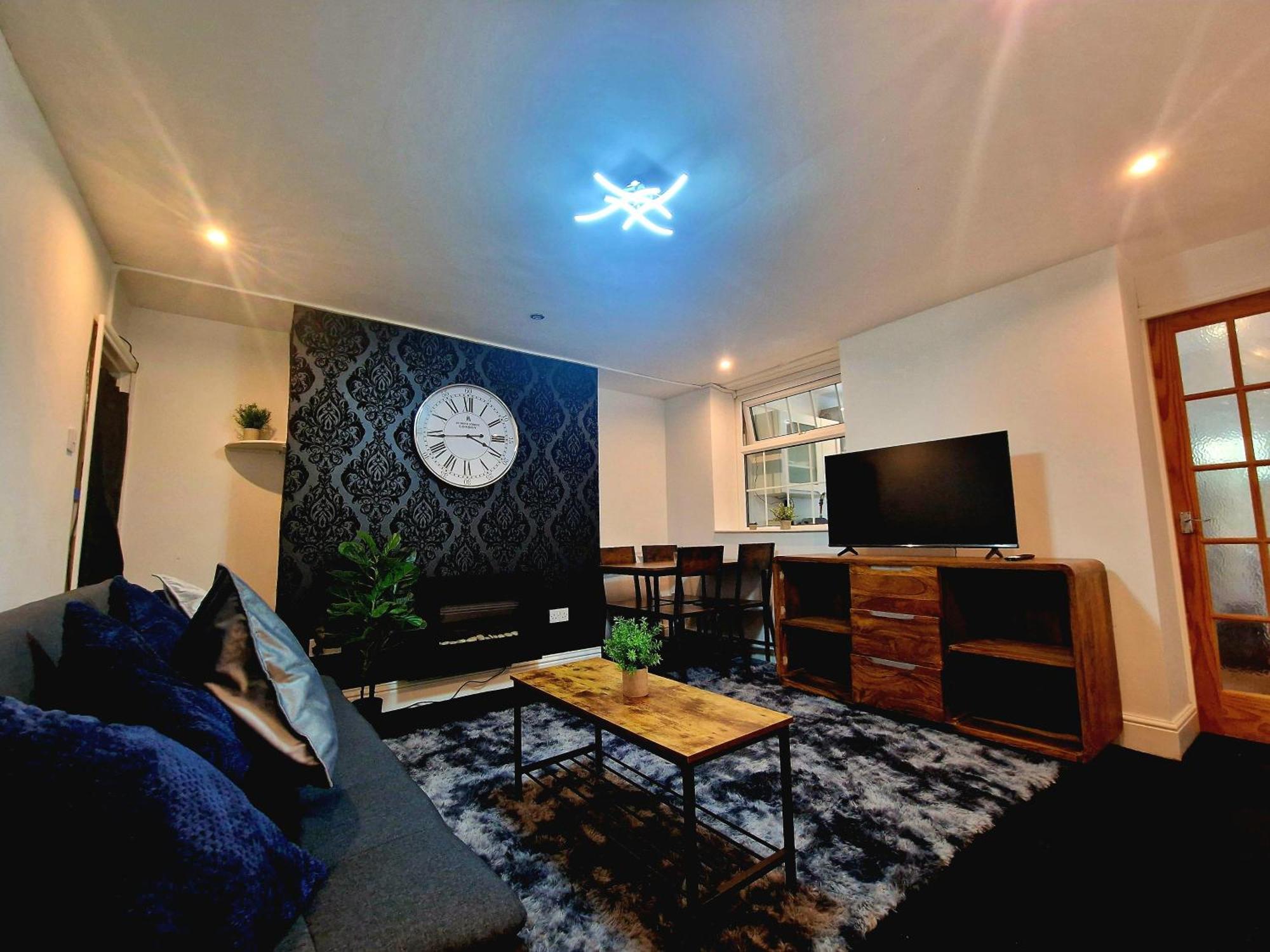 Private Courtyard Apartment In Bradford With Parking Shipley  Ngoại thất bức ảnh