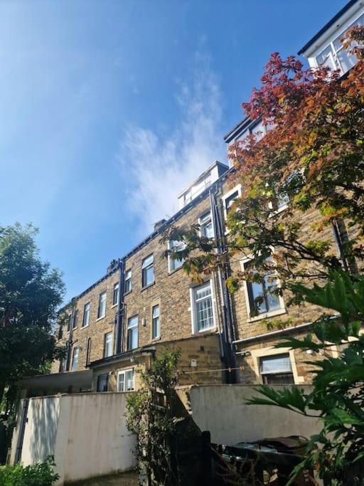 Private Courtyard Apartment In Bradford With Parking Shipley  Ngoại thất bức ảnh